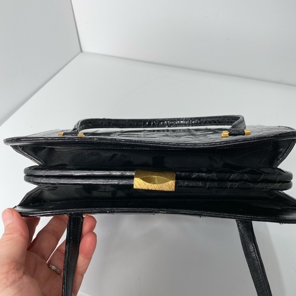 Bellestone Vintage Alligator Leather Black Handbag - Picture 11 of 16